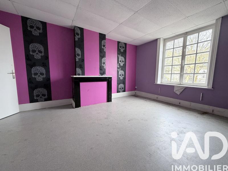 Maison - 260 m² - 15 pièces