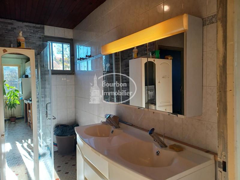 Maison - 100 m² - 6 pièces