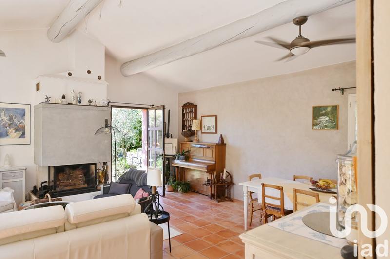 Maison - 180 m² - 7 pièces