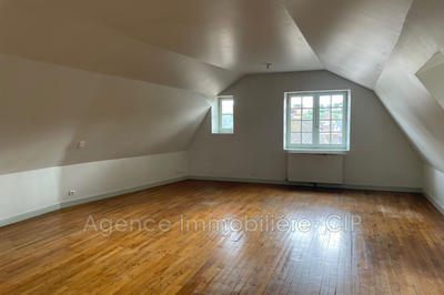 Appartement - 110 m² - 4 pièces