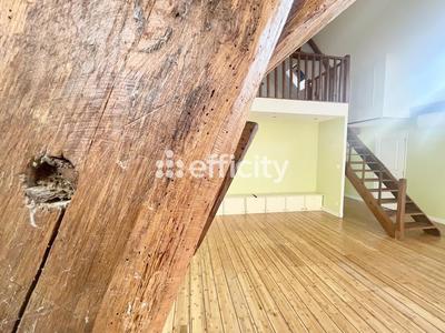 Appartement ancien - 89 m² - 4 pièces