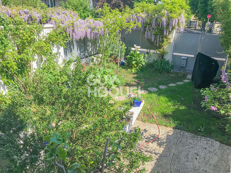 Maison - 97 m² - 6 pièces