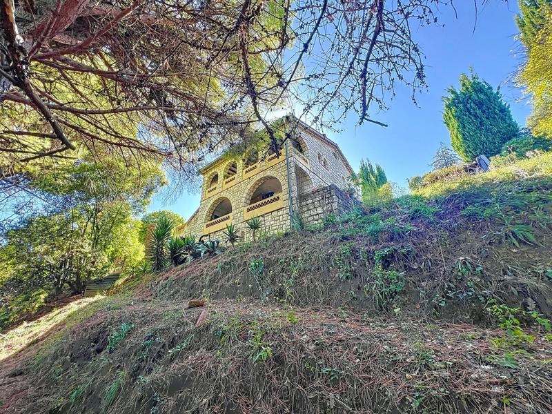 Maison - 114 m² - 4 pièces