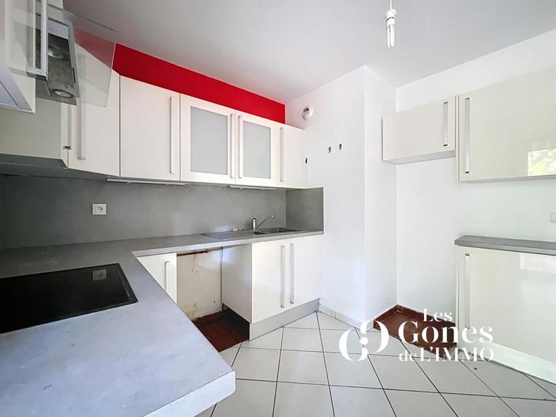 Appartement - 101 m² - 4 pièces