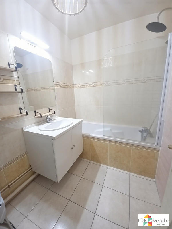 Appartement - 44 m² - 2 pièces