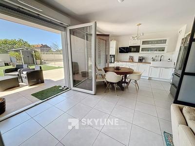 Appartement - 89 m² - 4 pièces