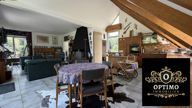 Maison contemporaine - 204 m² - 7 pièces