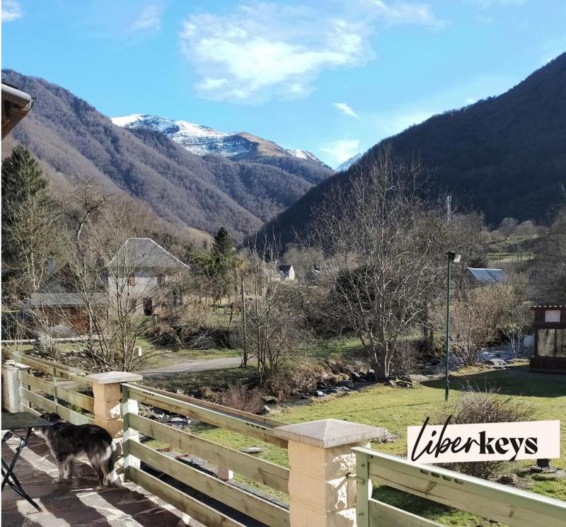 Propriété - 300 m² - 15 pièces