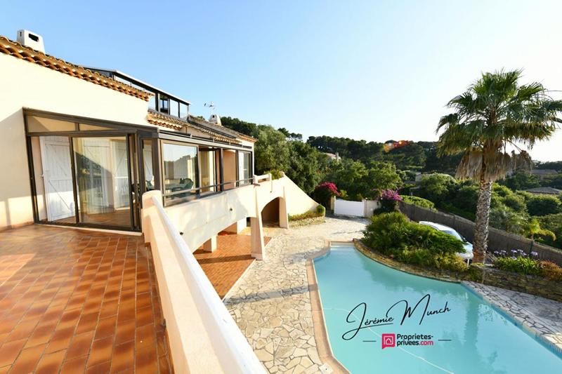 Villa - 285 m² - 7 pièces
