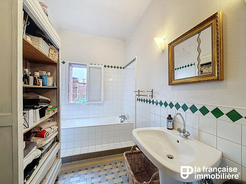 Appartement - 94 m² - 5 pièces