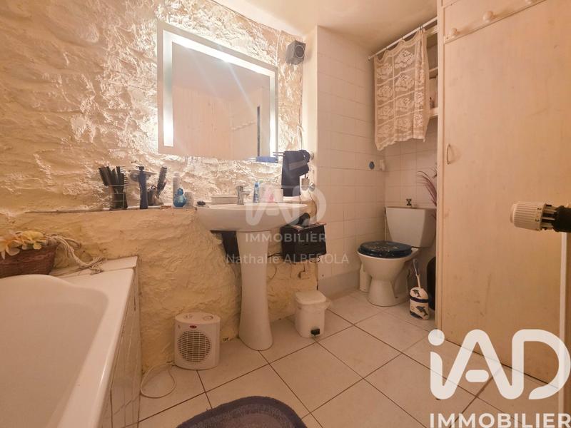 Maison - 97 m² - 3 pièces