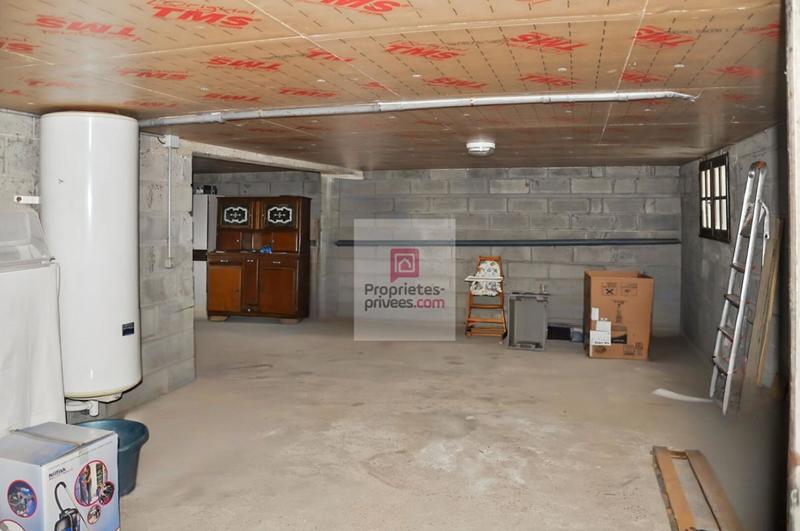 Maison - 90 m² - 5 pièces