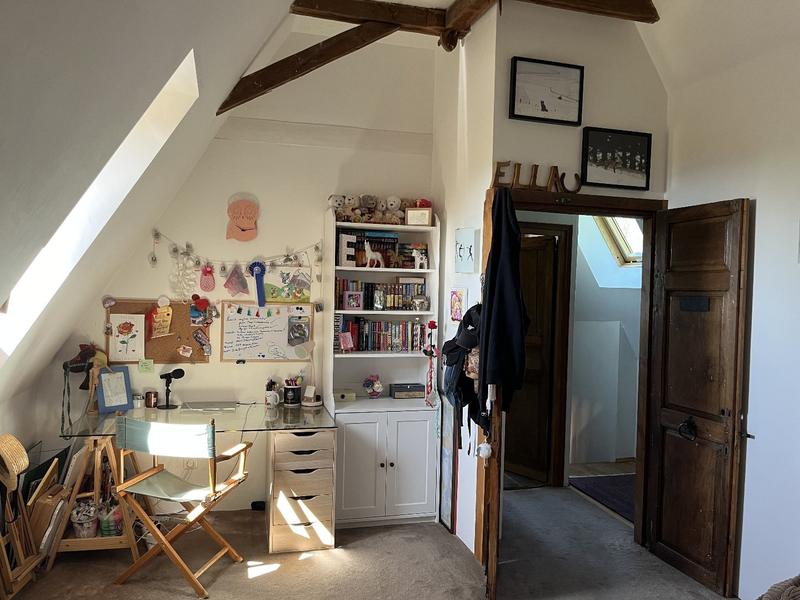 Propriété - 250 m² - 11 pièces