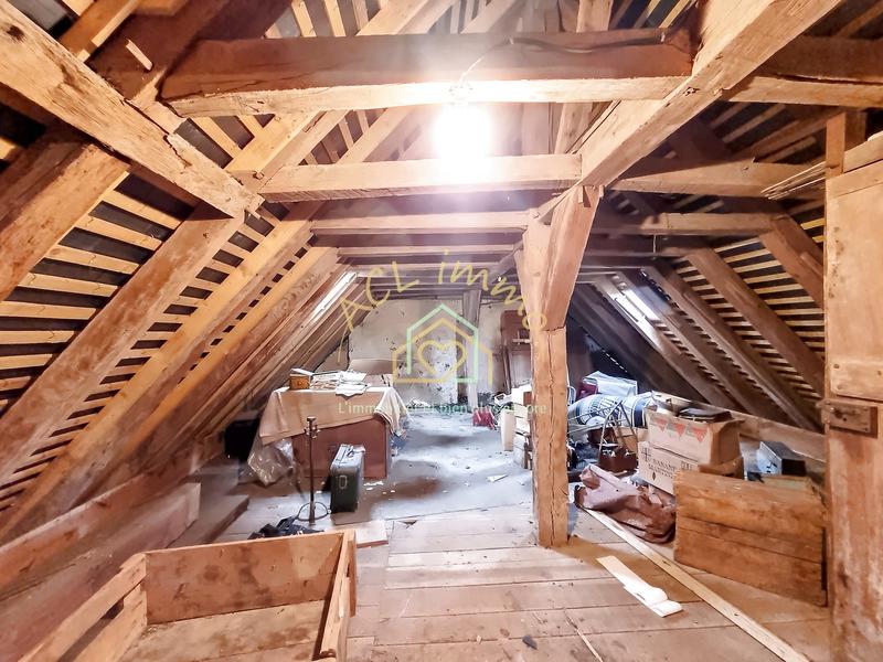 Maison - 152 m² - 7 pièces