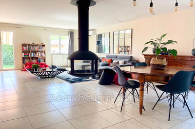 Maison - 194 m² - 5 pièces