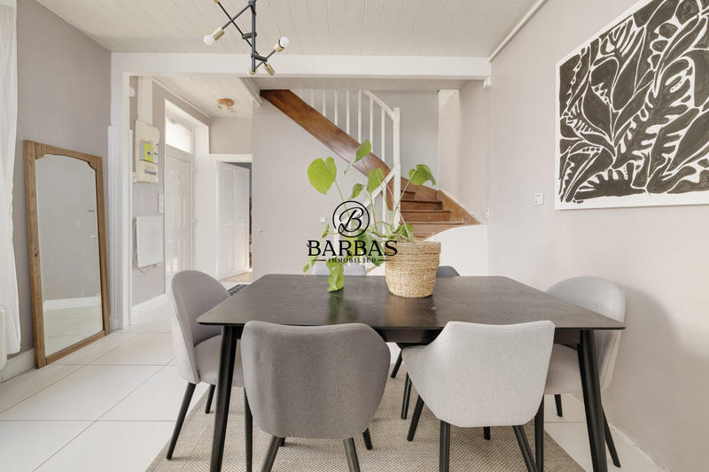 Maison - 101 m² - 5 pièces