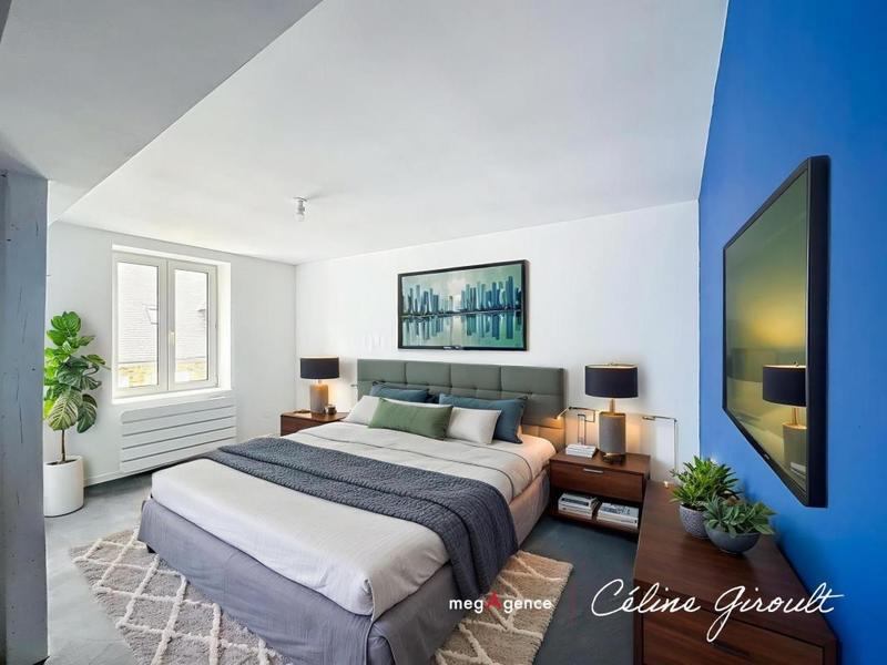 Maison - 250 m² - 10 pièces