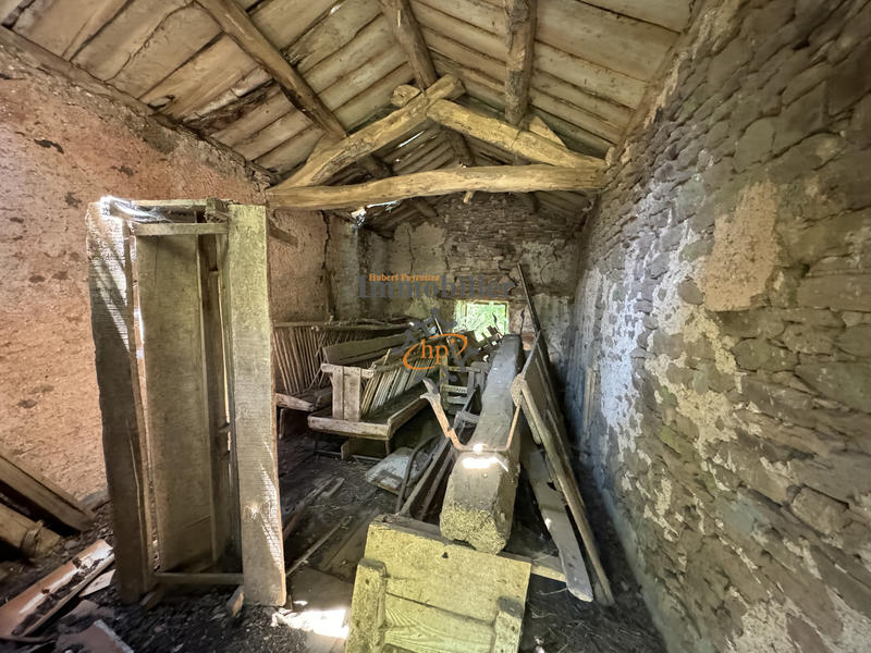 Terrain de loisirs - 811 m²