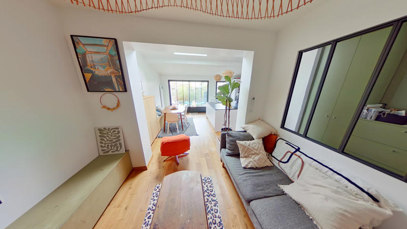 Maison - 95 m² - 4 pièces