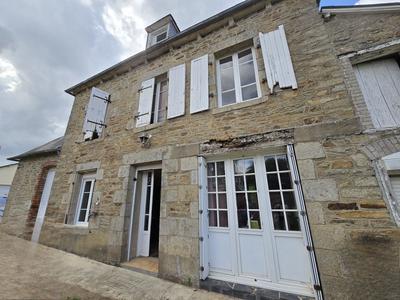 Maison - 127 m² - 5 pièces