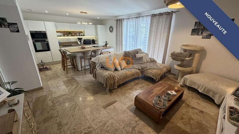 Maison - 80 m² - 4 pièces