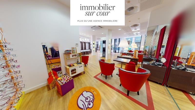 Fonds de commerce - Local commercial - 125 m²