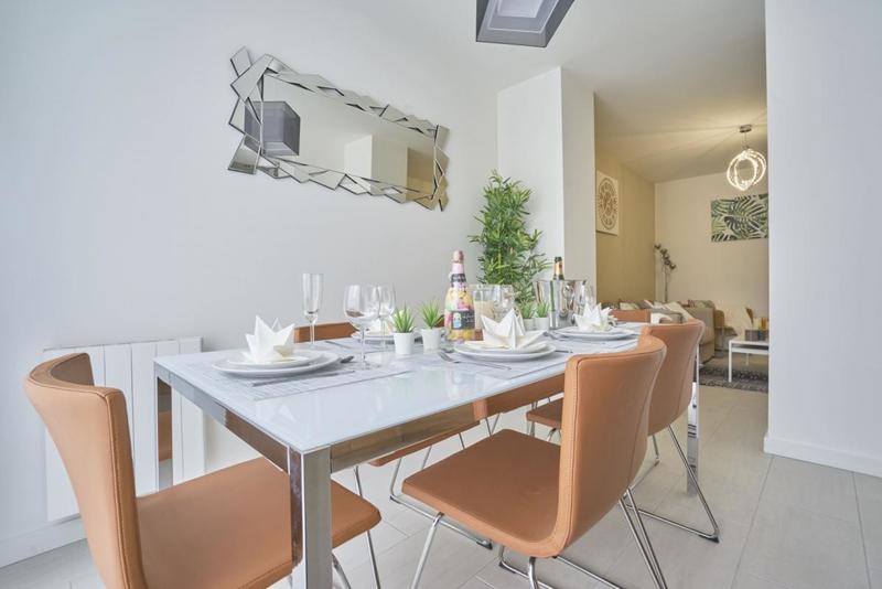 Maison - 119 m² - 7 pièces