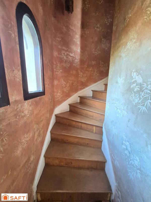 Maison - 112 m² - 7 pièces