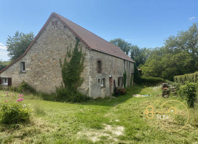 Maison - 220 m² - 8 pièces