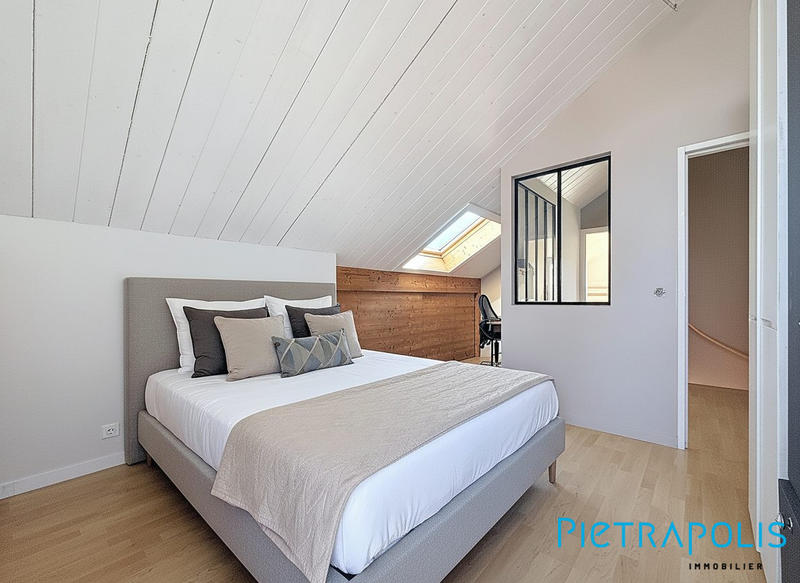 Villa - 189 m² - 5 pièces