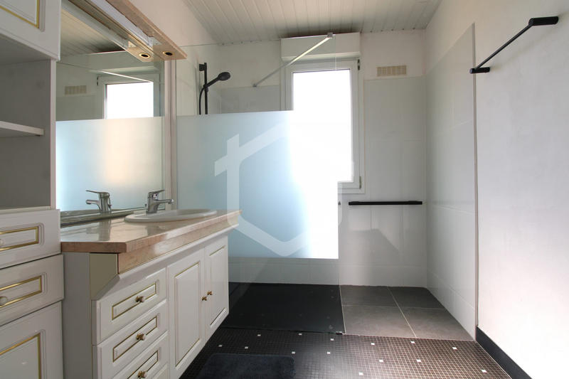 Maison ancienne - 98 m² - 5 pièces