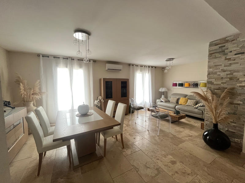 Maison - 118 m² - 5 pièces