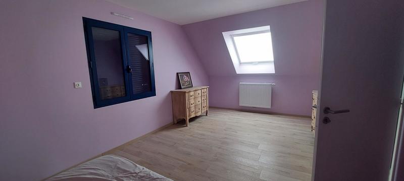 Pavillon - 240 m² - 8 pièces