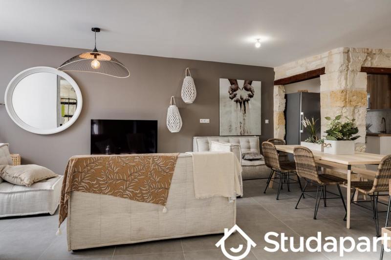 Chambre - 13 m² - 1 pièce