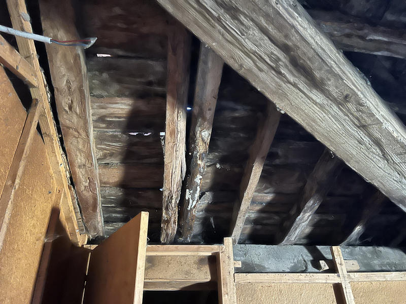 Maison de village - 305 m² - 15 pièces