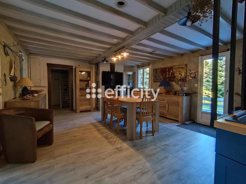 Maison - 125 m² - 7 pièces