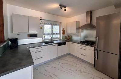 Maison - 71 m² - 4 pièces