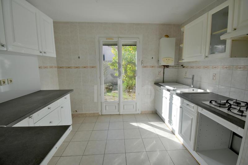 Villa - 86 m² - 5 pièces