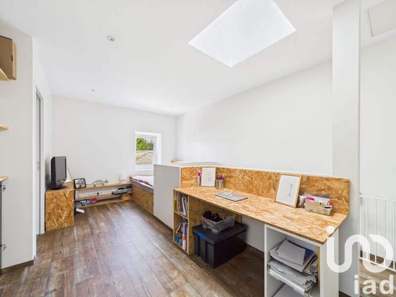 Maison - 171 m² - 7 pièces