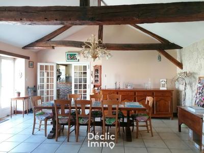 Maison - 135 m² - 6 pièces