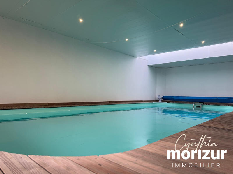 Maison - 194 m² - 8 pièces