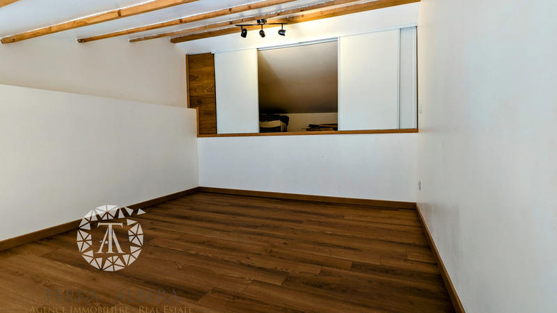 Villa - 100 m² - 4 pièces