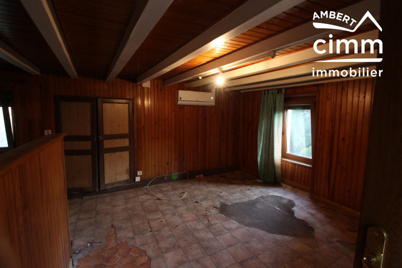 Maison - 110 m² - 10 pièces