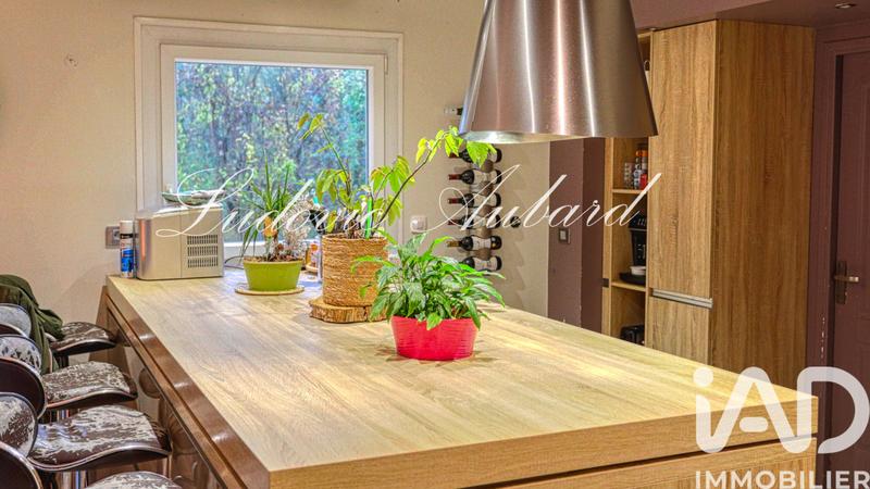 Maison - 140 m² - 5 pièces