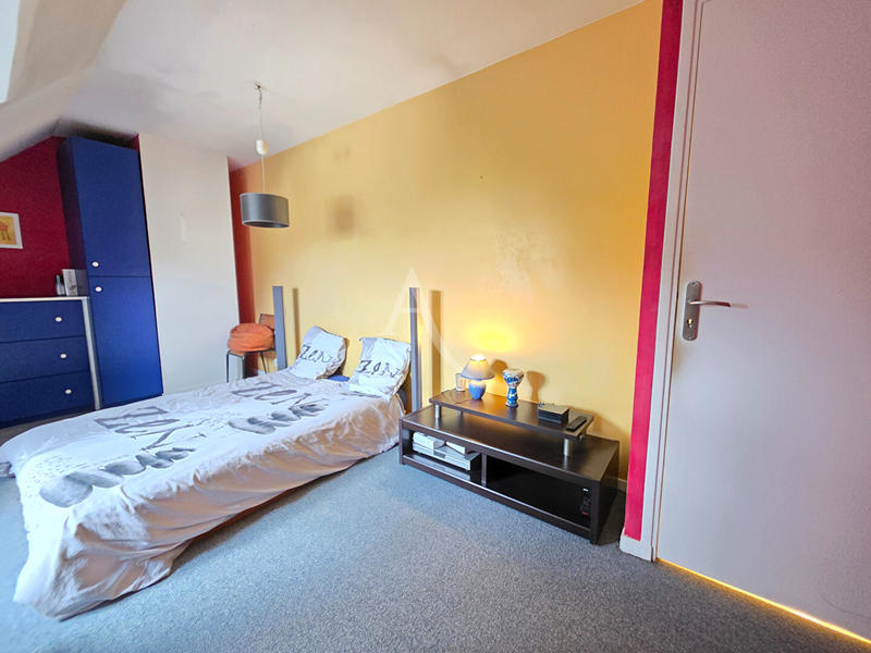 Maison - 98 m² - 5 pièces