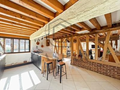 Maison ancienne - 160 m² - 5 pièces