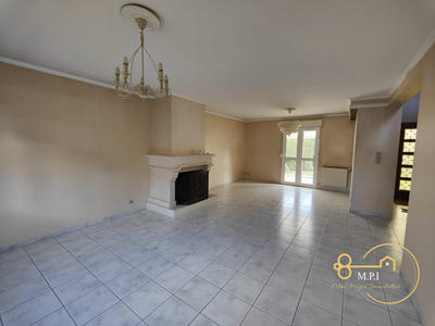 Maison traditionnelle - 132 m² - 7 pièces