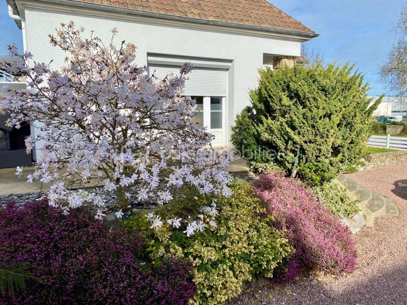 Pavillon - 100 m² - 5 pièces