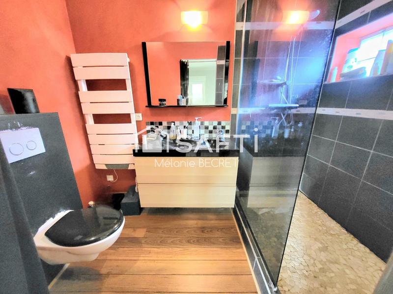 Maison - 164 m² - 7 pièces