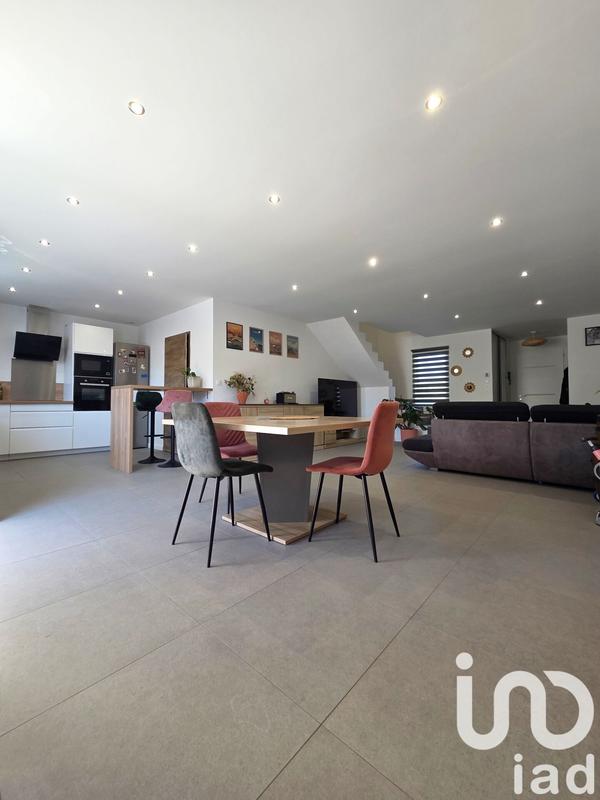 Maison - 117 m² - 5 pièces